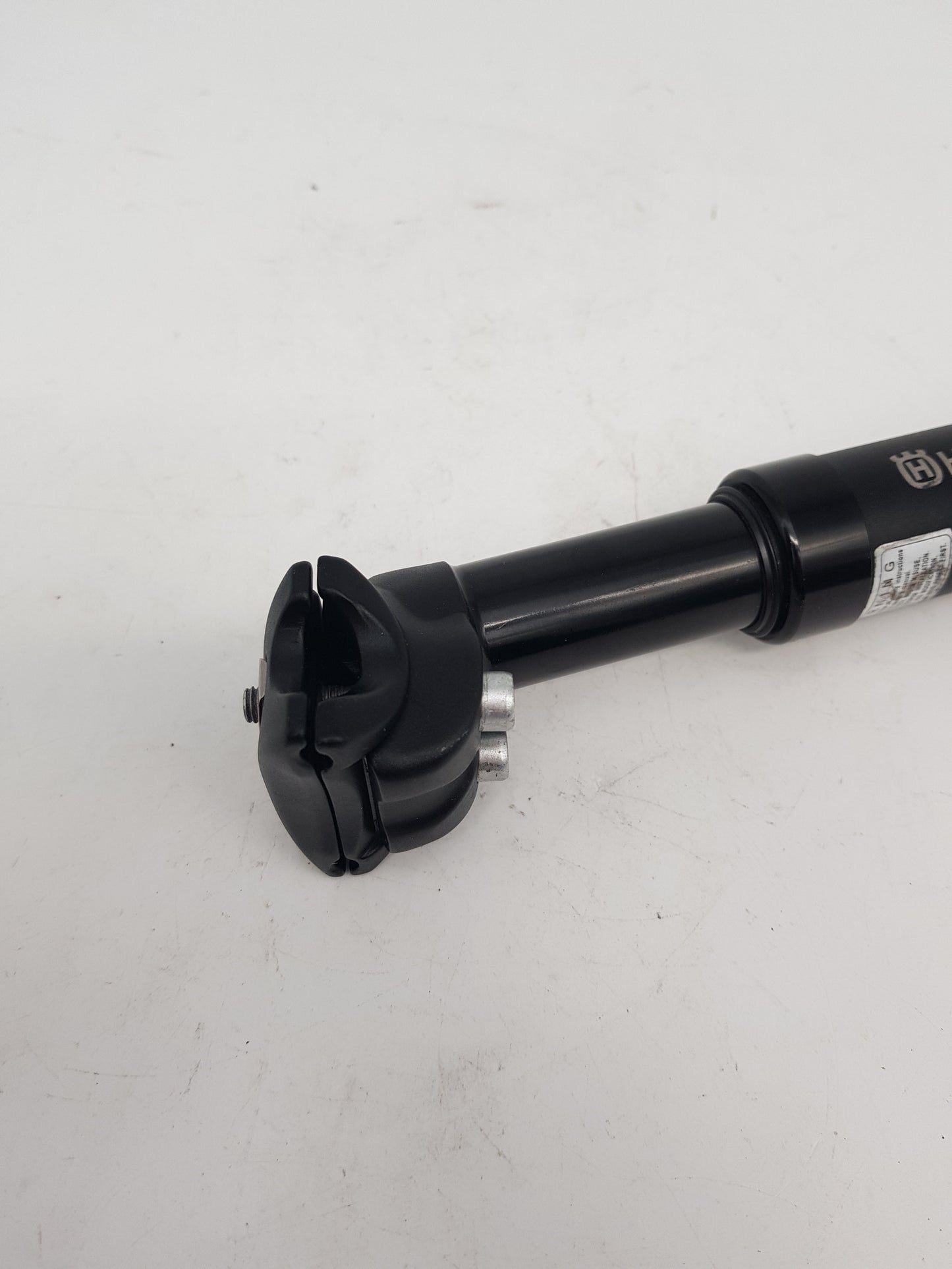 Husqvarna Sattelstütze gefedert 31.6mm