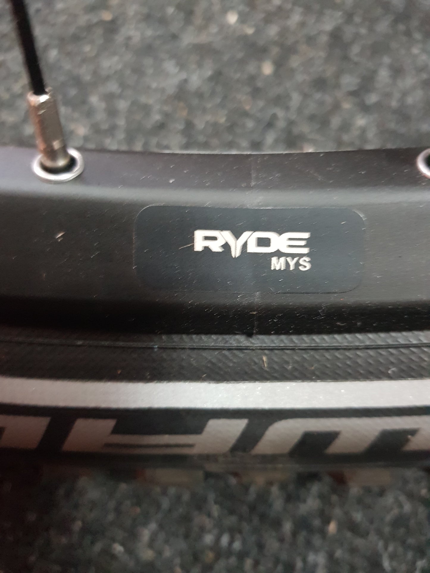 Radsatz 27.5 Zoll Husqvarna 11 Gang Freilauf Ebike