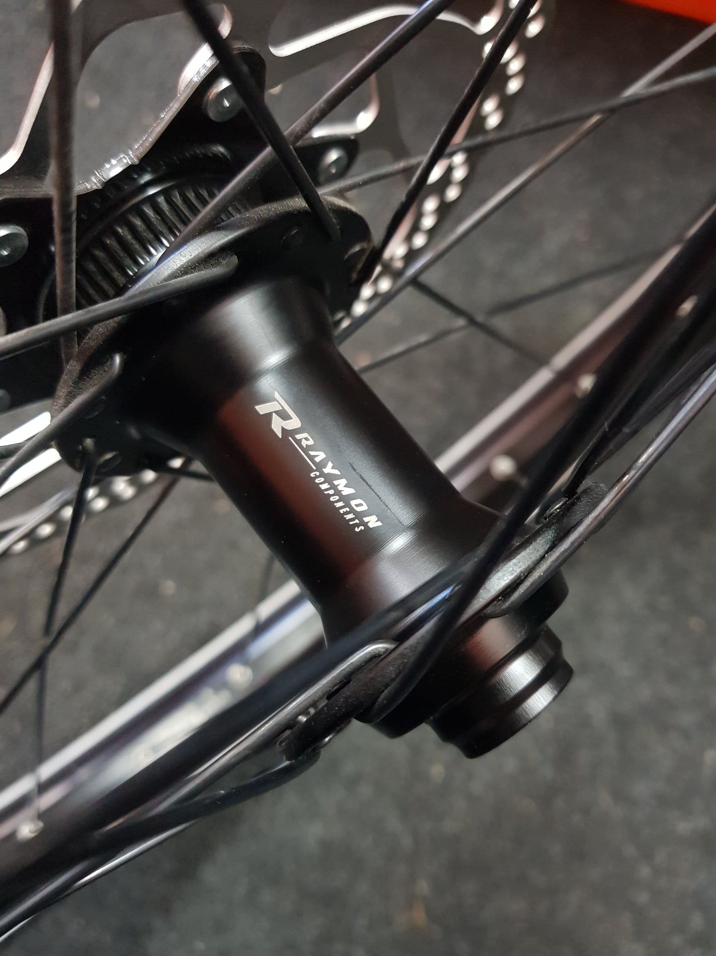 Radsatz 27.5 Zoll Raymon 11 Gang Freilauf Ebike