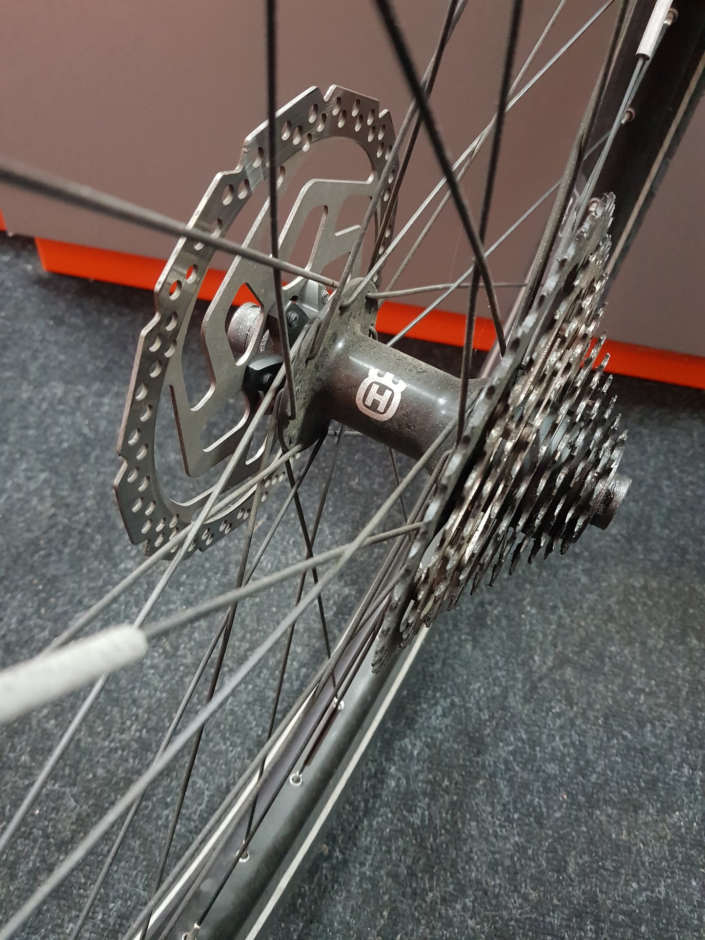 Radsatz 27.5 Zoll Husqvarna 11 Gang Freilauf Ebike MTB