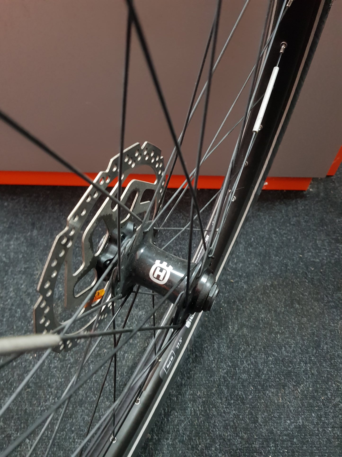 Radsatz 27.5 Zoll Husqvarna 11 Gang Freilauf Ebike MTB