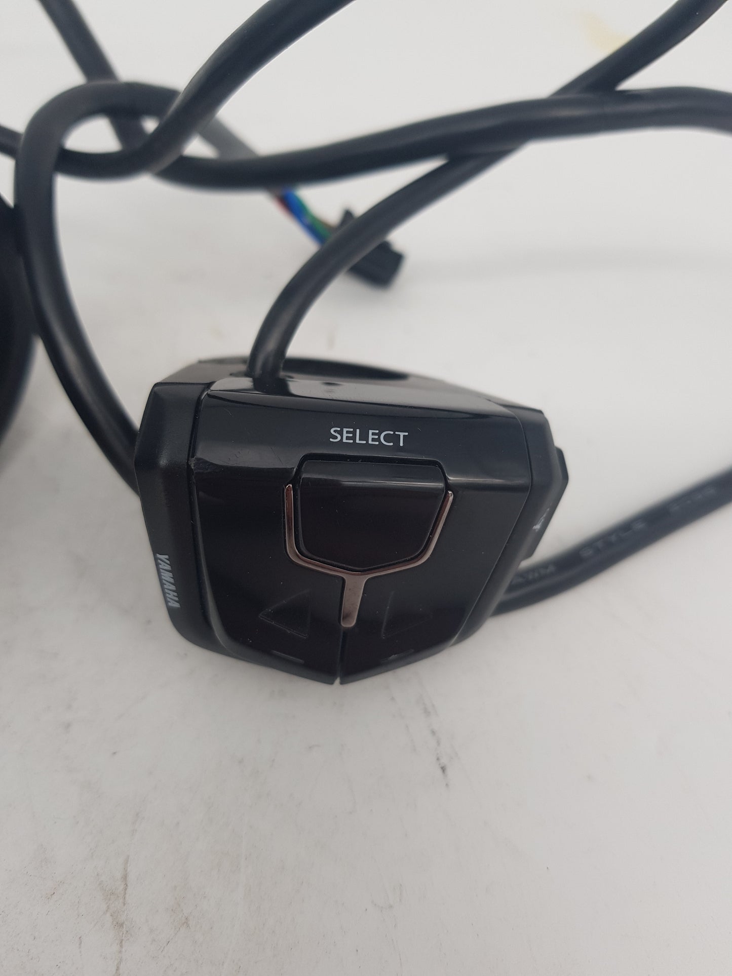 Yamaha 2,8 Zoll E-Bike Display mit Lenkerschalter X1R10 - Schwarz; 7025int.