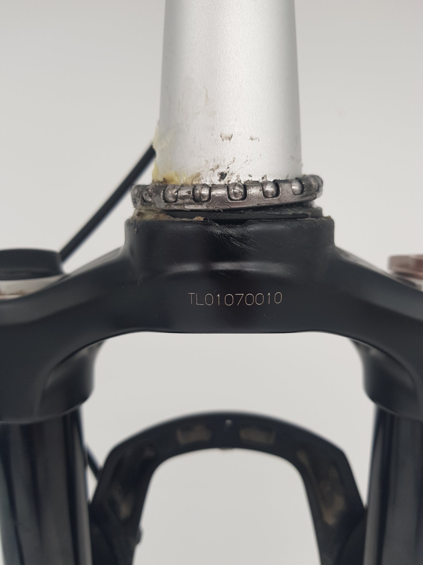 SR Suntour mobie a 32 Federgabel 90mm 27.5"; 0010 intern