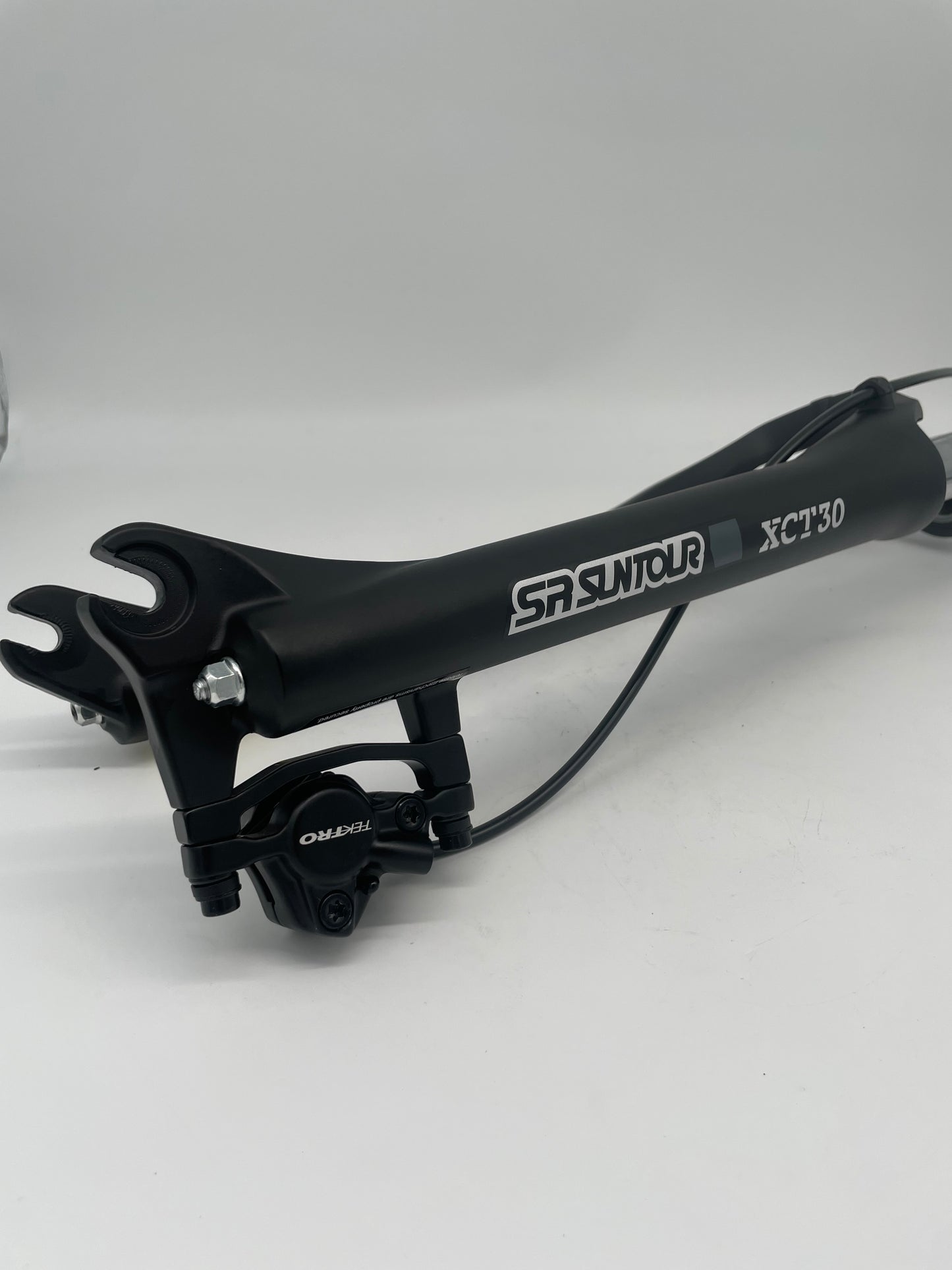 SR Suntour XCT 30 / 110mm / 29' / inkl. Tektro Bremse