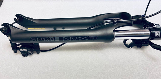 SR Suntour Federgabel NVX 30 mit Bremse 100mm 27.5"; 22 int.